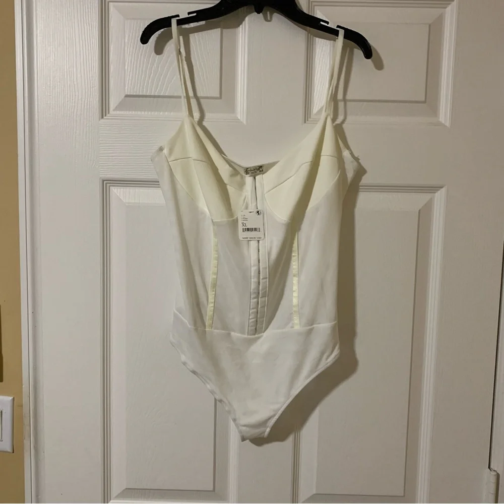 NWT Free People Ivory‎ Bodysuit Top Chic Casual Minimalist